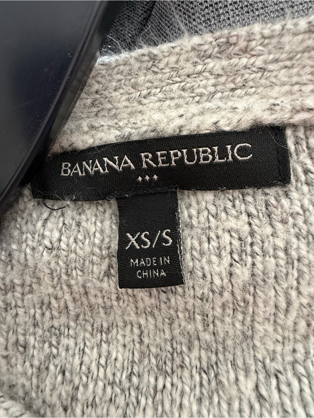 Banana Republic Light Gray Knit Crewneck Sweater